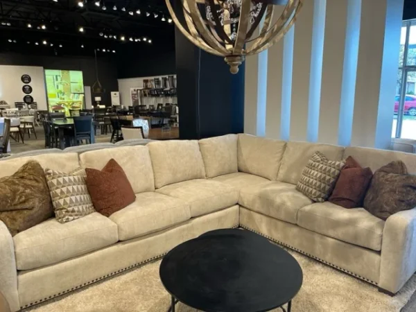 SM55 SMITH BROTHERS 9000 GROUP SECTIONAL - Image 2