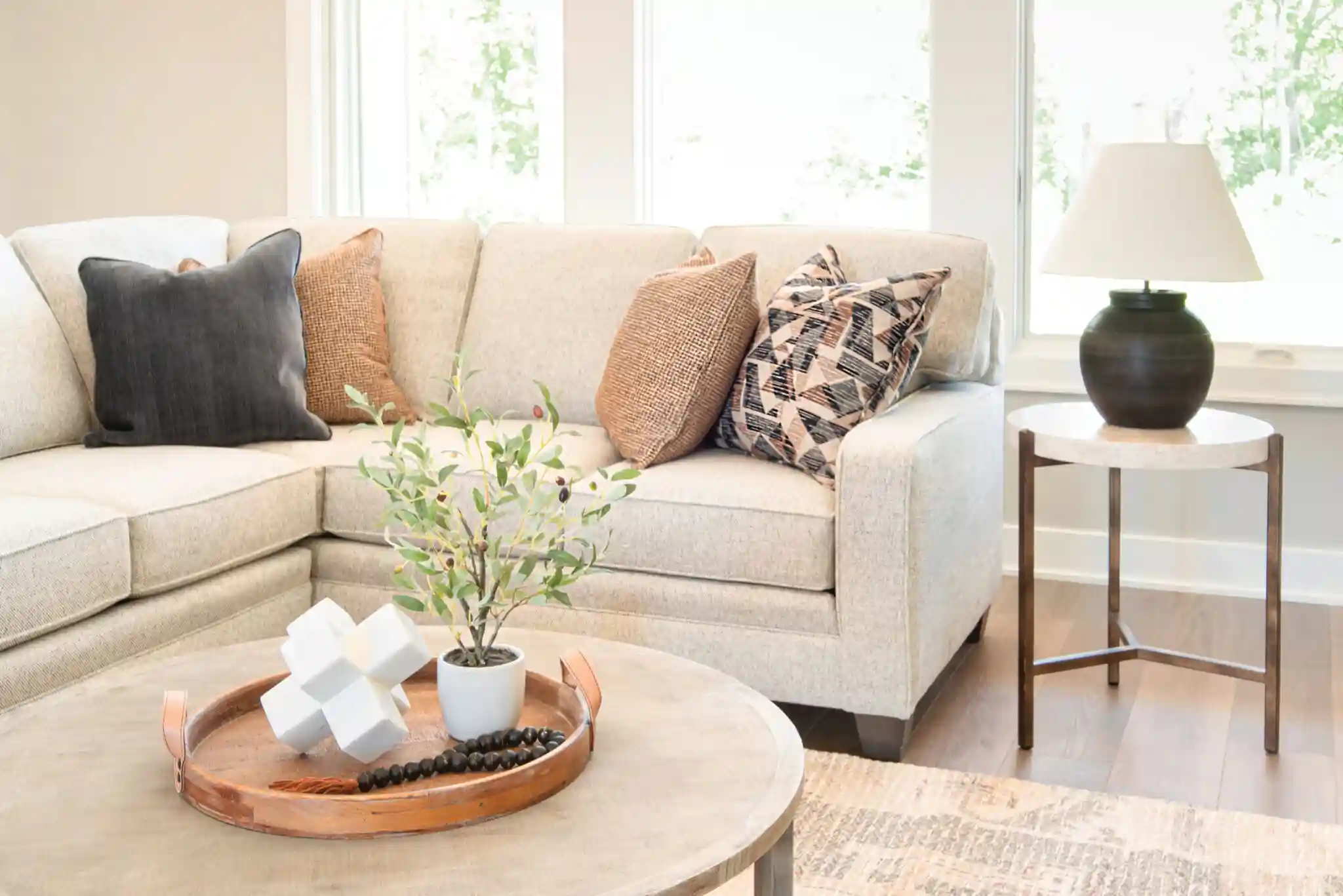 Resizeplus 5371 Fabric Sectional Timberlin Lifestyle Roomscene 78 2048x1367 1